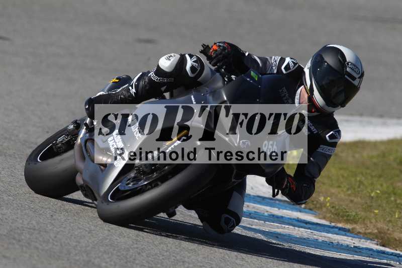 /Archiv-2023/02 31.01.-03.02.2023 Moto Center Thun Jerez/Gruppe blau-blue/956